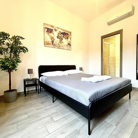 Colosseum Guest House ローマ エクステリア 写真