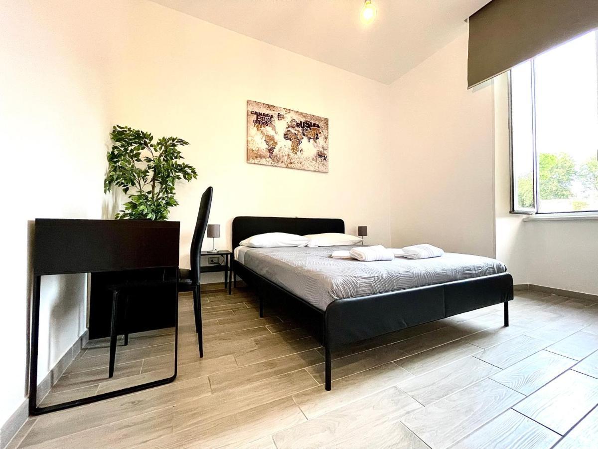 Colosseum Guest House ローマ エクステリア 写真